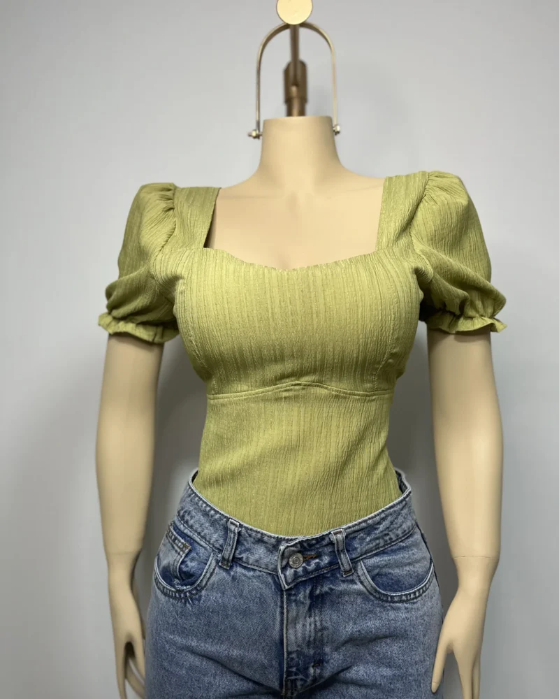 Blusa Delta Texturizada con Escote Cuadrado y Mangas Abullonadas